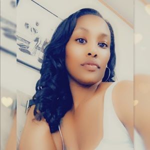 Meet your Posher, Brianna